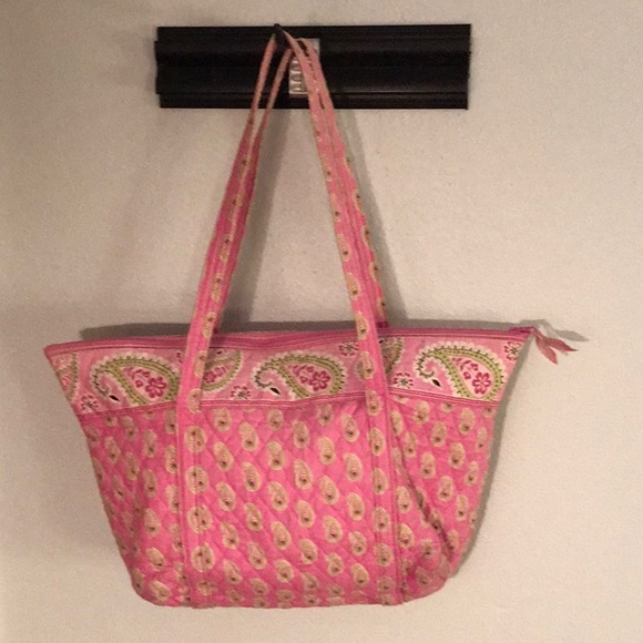 HUGE! VERA BRADLEY PINK TOTE CRAFT SHOPPER - Picture 1 of 5